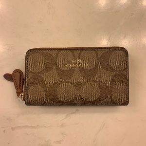 Coach wallet credit card business card holder